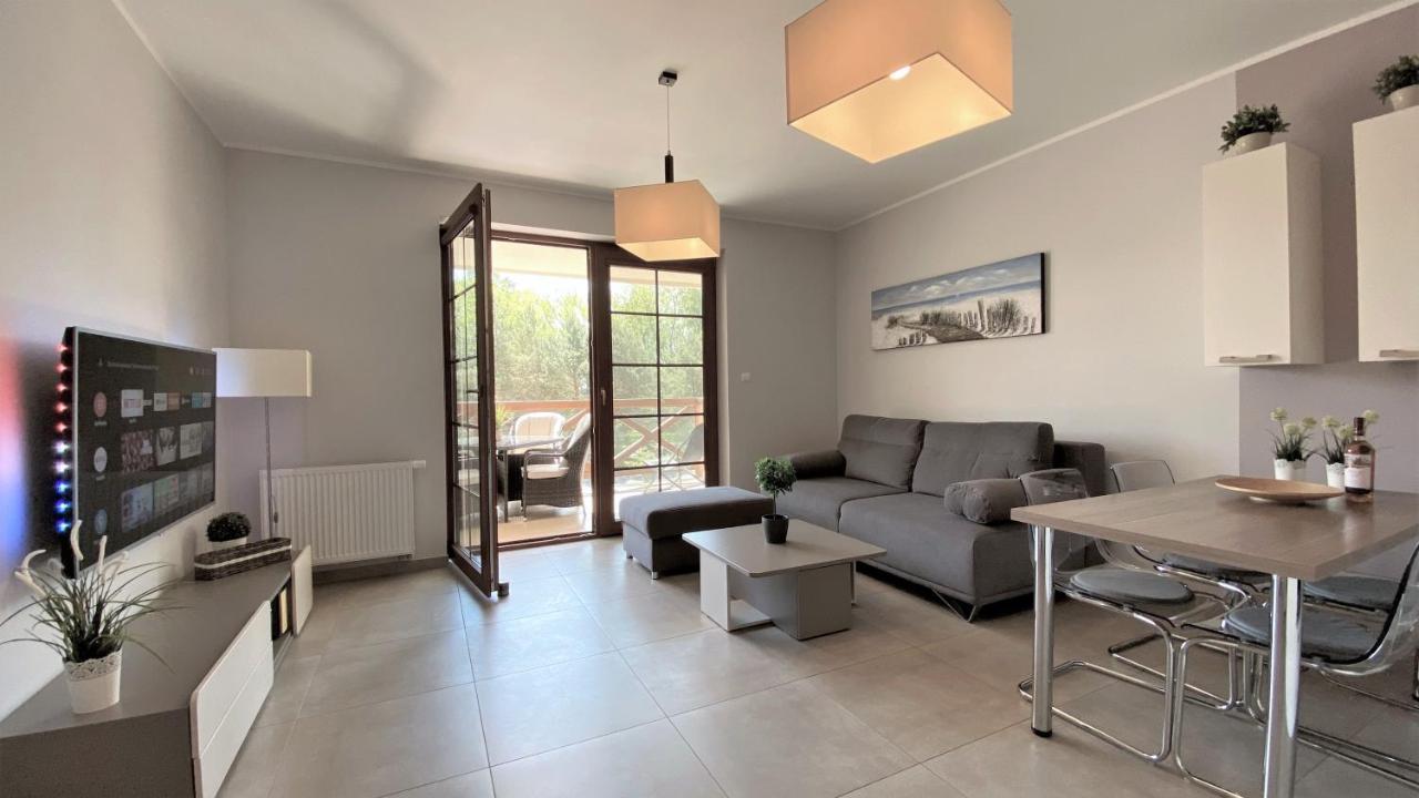 Apartament Plaza 7 - Rezydencja Nadmorska Rogowo Рогово Екстериор снимка