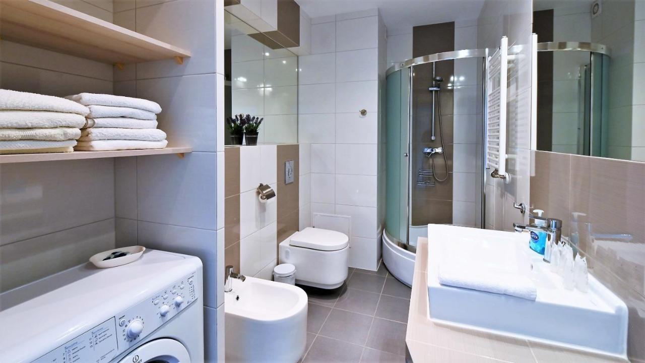 Apartament Plaza 7 - Rezydencja Nadmorska Rogowo Рогово Екстериор снимка